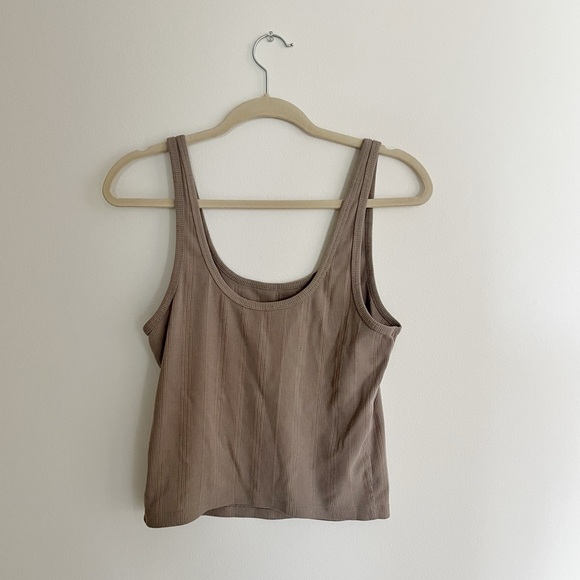 A&F Scoop Neck Tank Top Size M - Picture 2 of 4